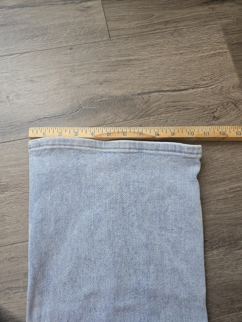 Risen High Rise Wide Flare Leg Jeans Lightwash Size 11/30 - Picture 6 of 8